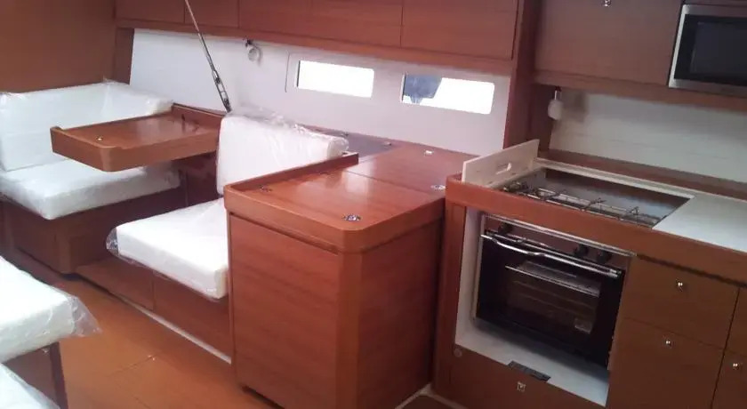 Aura Charter
