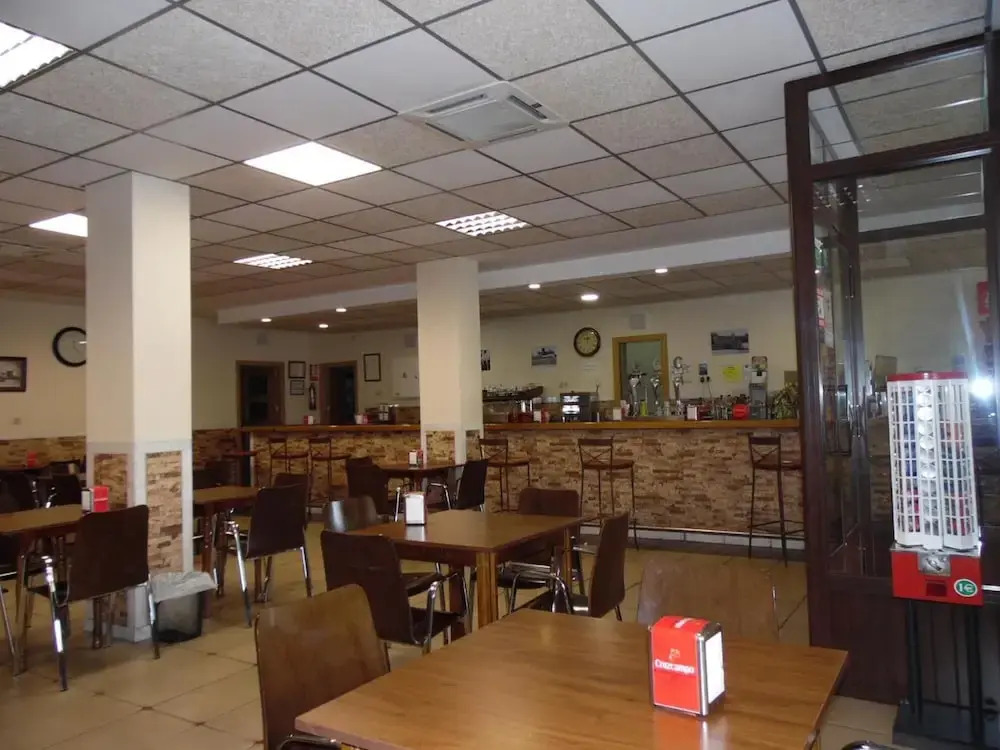 Hostal Arias