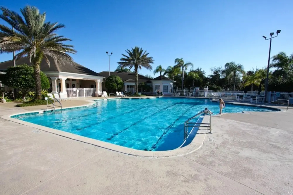 Mickey Holiday Home a Windsor Palms Villa