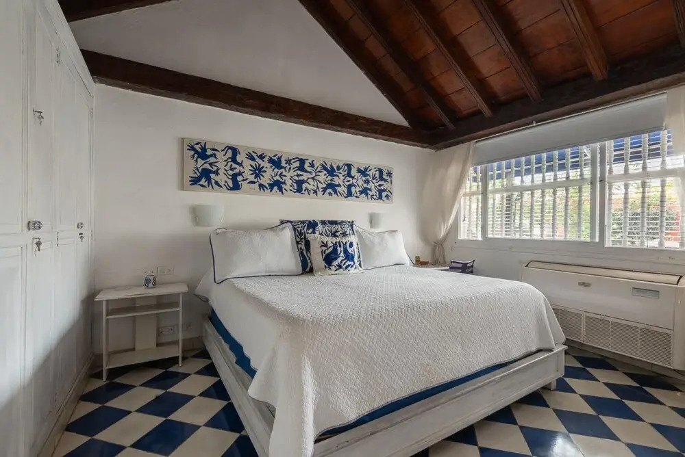 Incredible 3BR Apartment w Pool Rooftop in Centro Amurallado