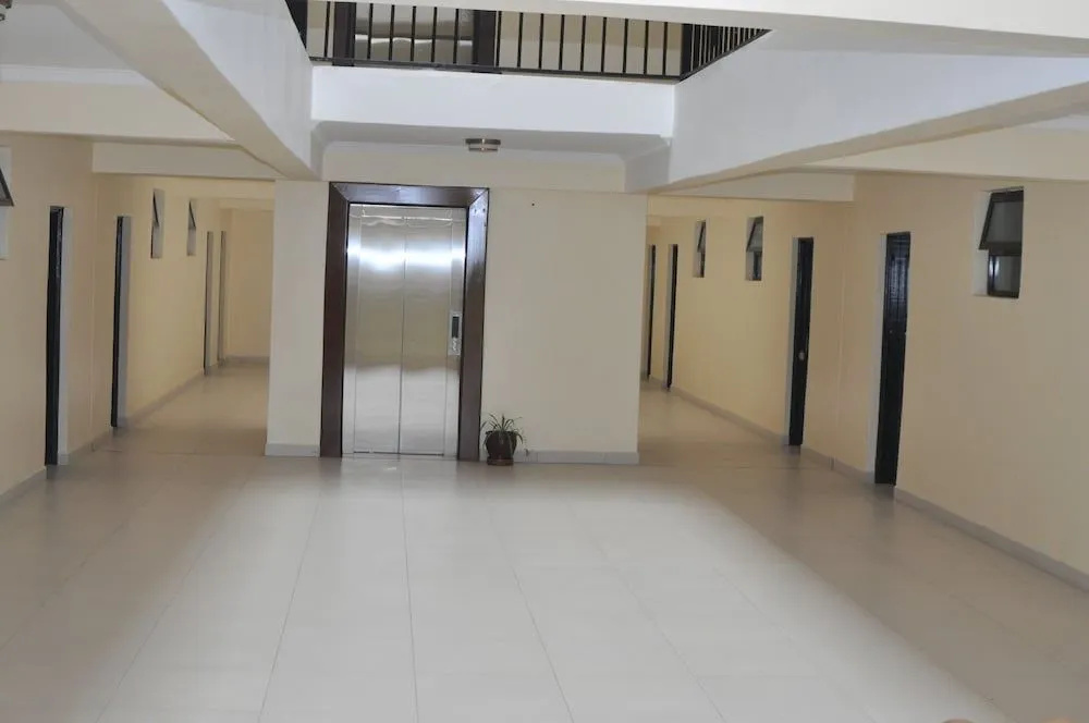Peaks Hotel Limited