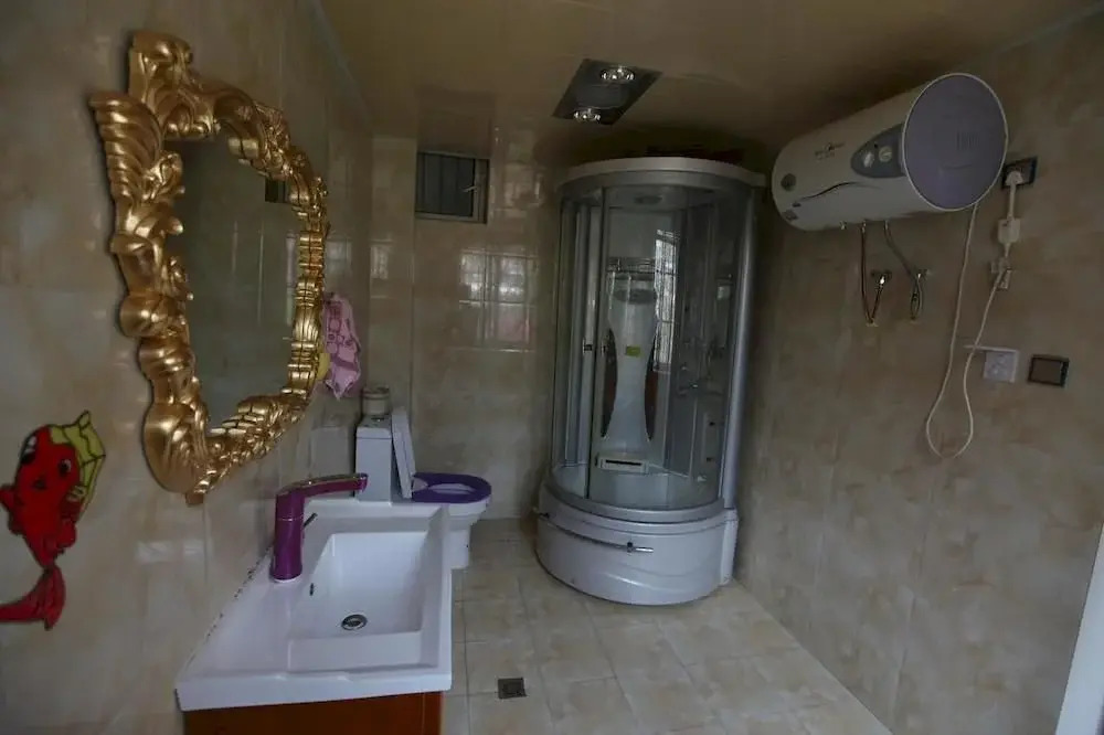 Kunming Dianchi Sunshine Inn
