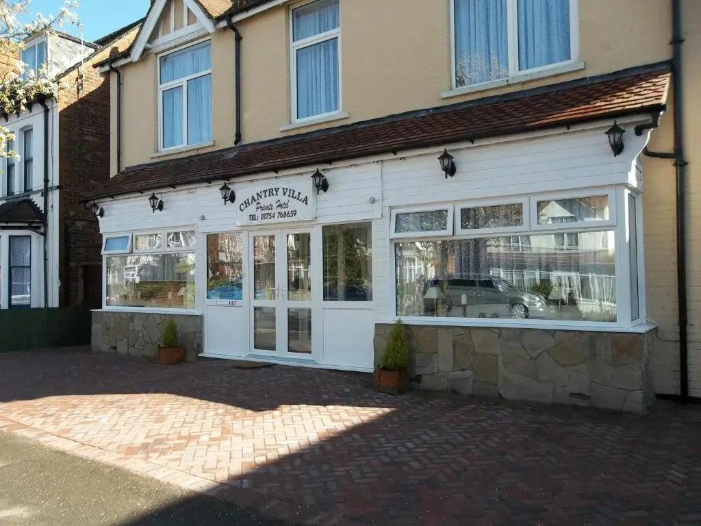 Chantry Villa Hotel
