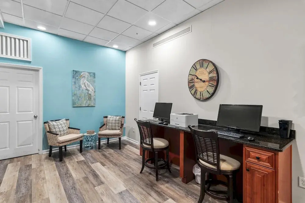 Inn at Crystal Beach 611