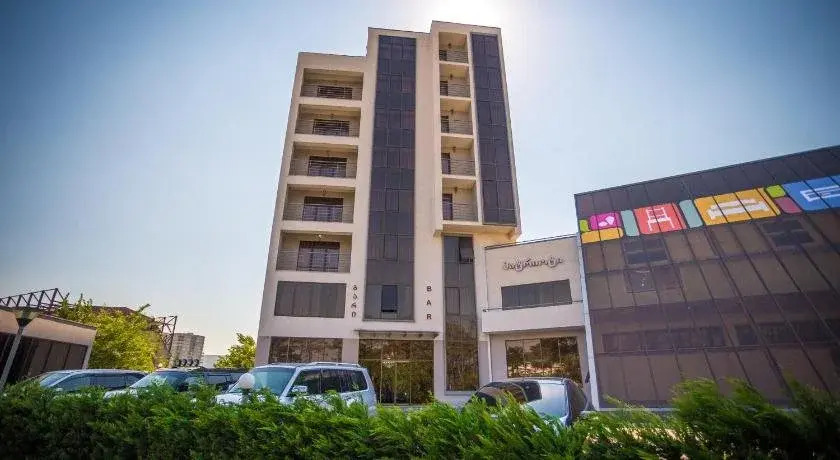 Hotel Patrioti