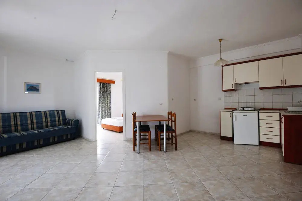 Kleopatra Apartments