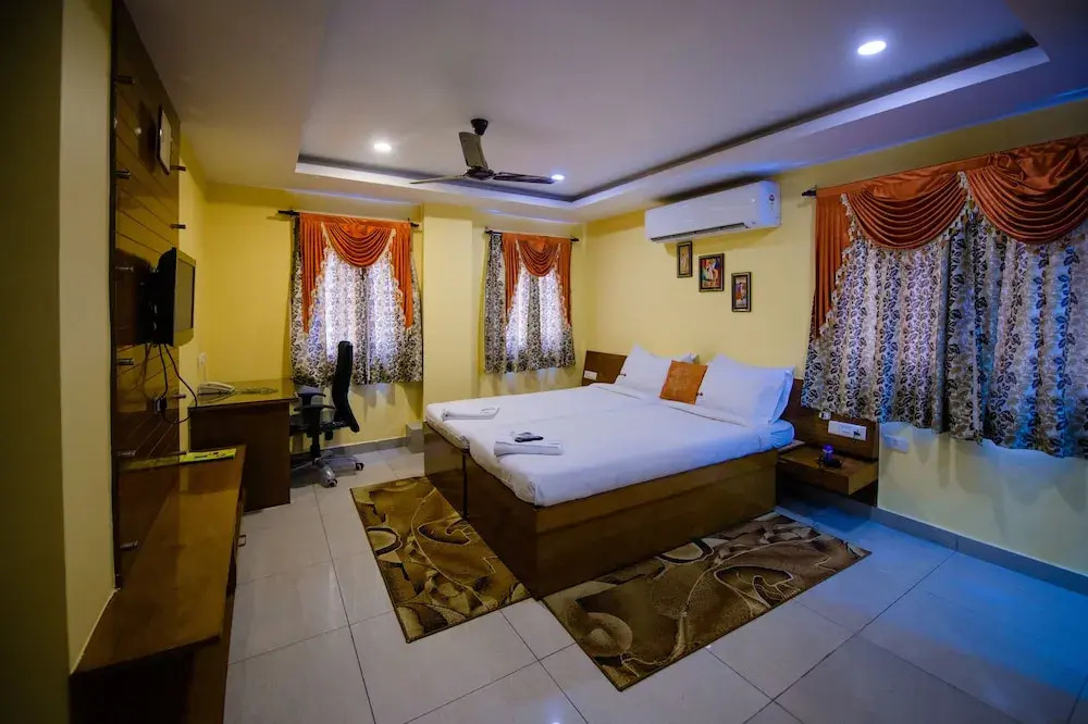 Sheraton Suites