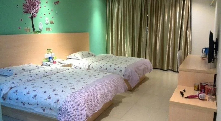 8 Inn (Dongguan Dalang RT-Mart)