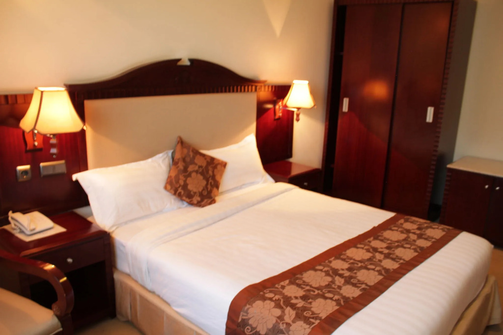 Debredamo Hotel