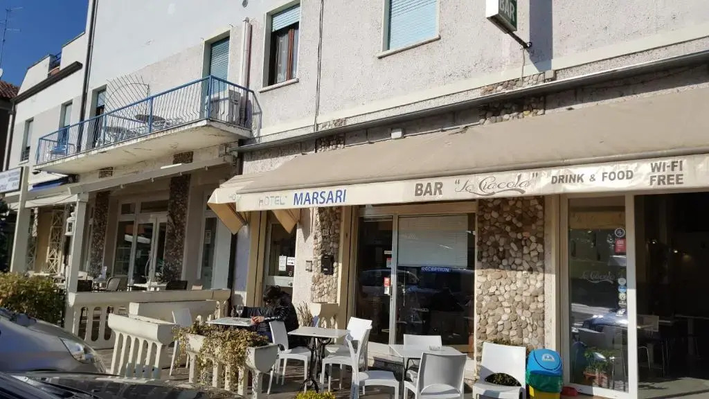Hotel Marsari