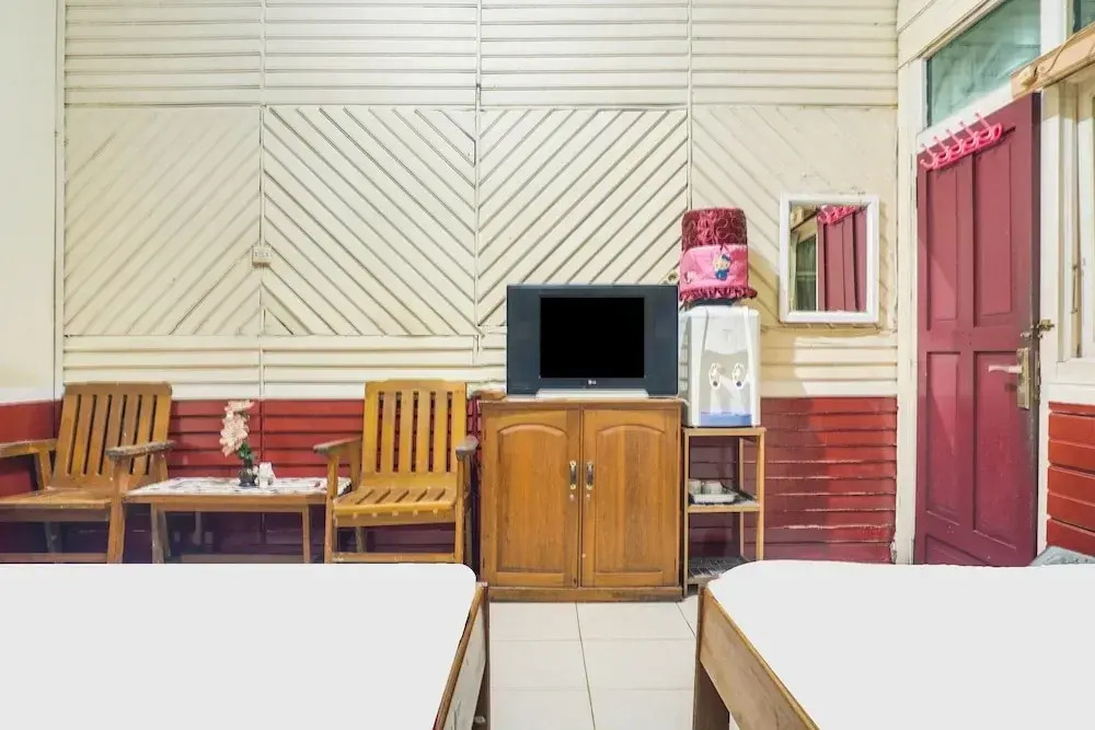 Hotel O Anggrek Daqu Syariah Kapuas