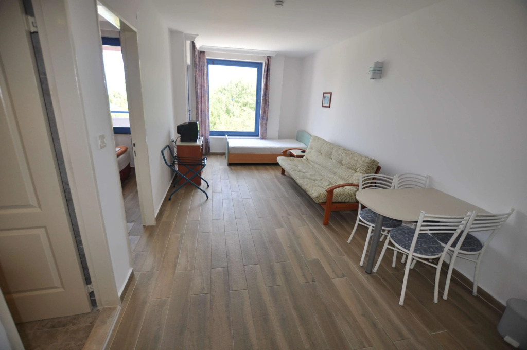 Happy Apart Hotel
