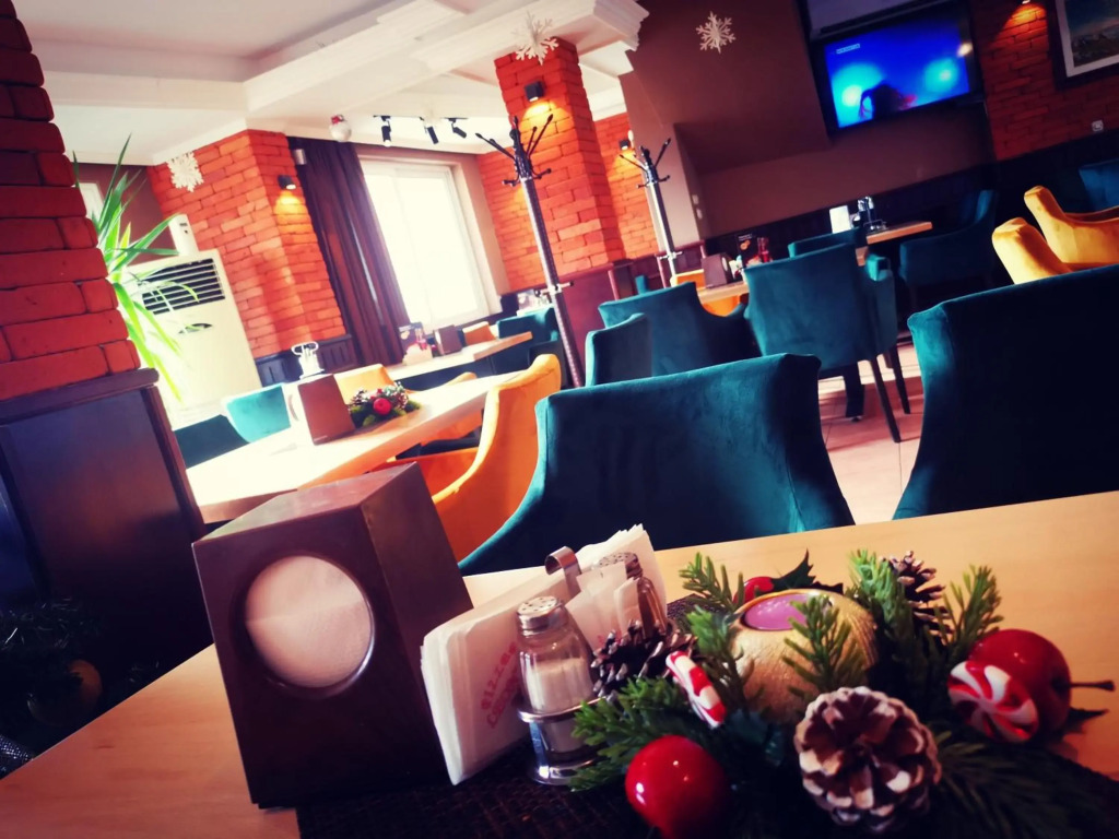 Small Luxury En suites ELEONOR