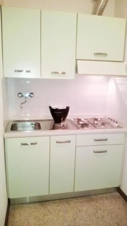 Lovely Apartment for 5 Guests by the Beach