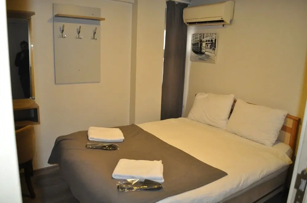 Esinti Otel