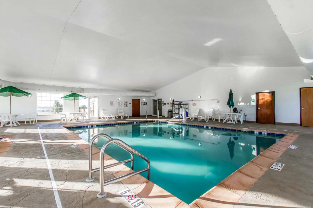 Sleep Inn & Suites Pleasant Hill - Des Moines