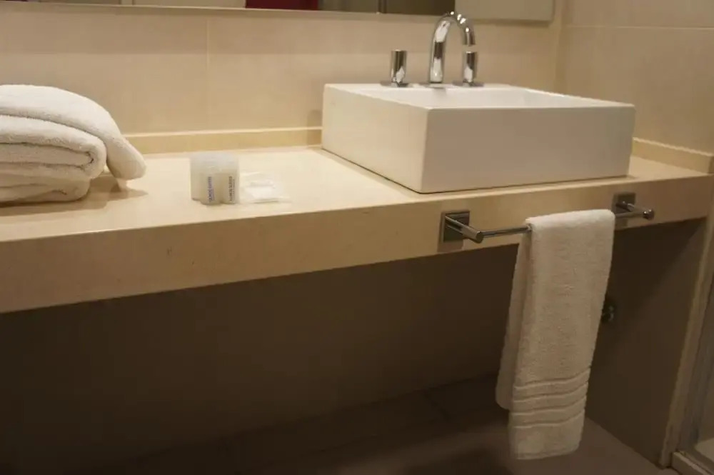 Olmos Suites