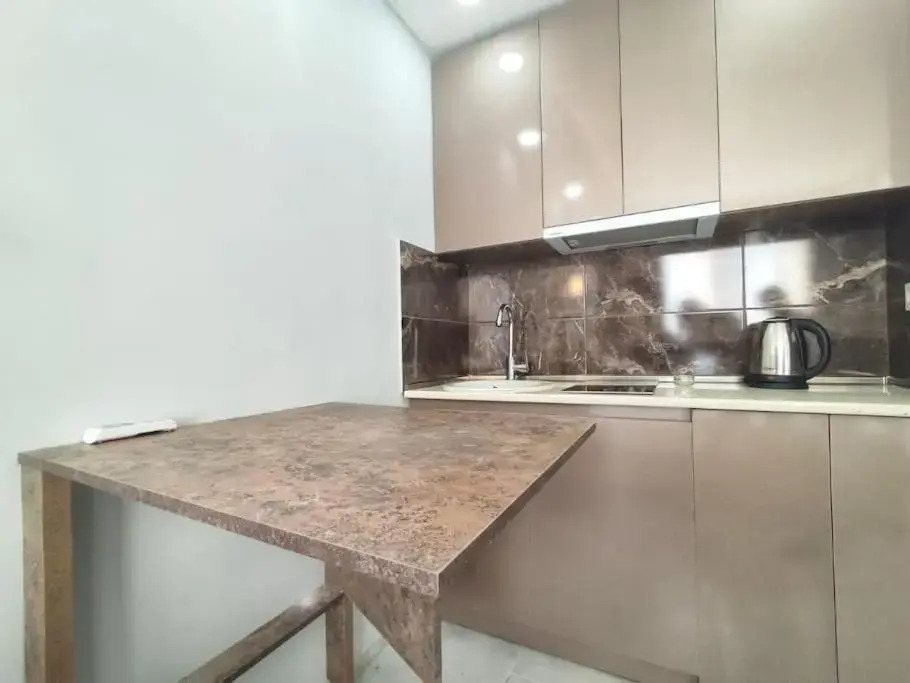 Leo Group Apartment 13-277B Sunrise Batumi