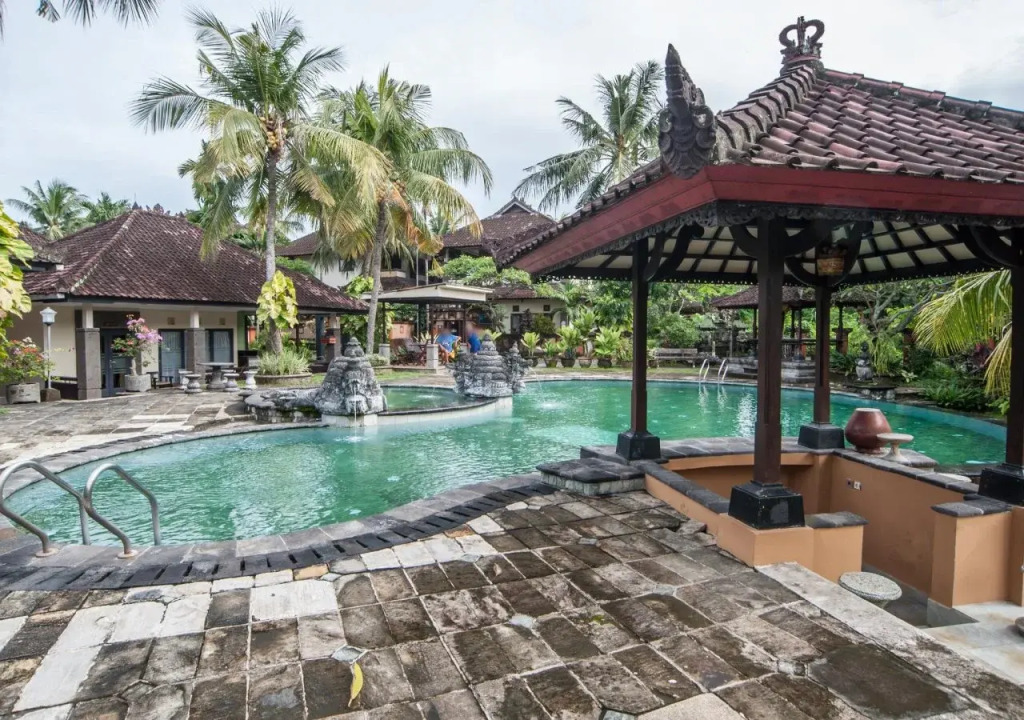 Dewi Sinta Hotel and Restaurant