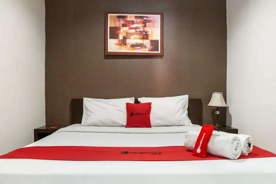 RedDoorz Plus @ Raya Legian