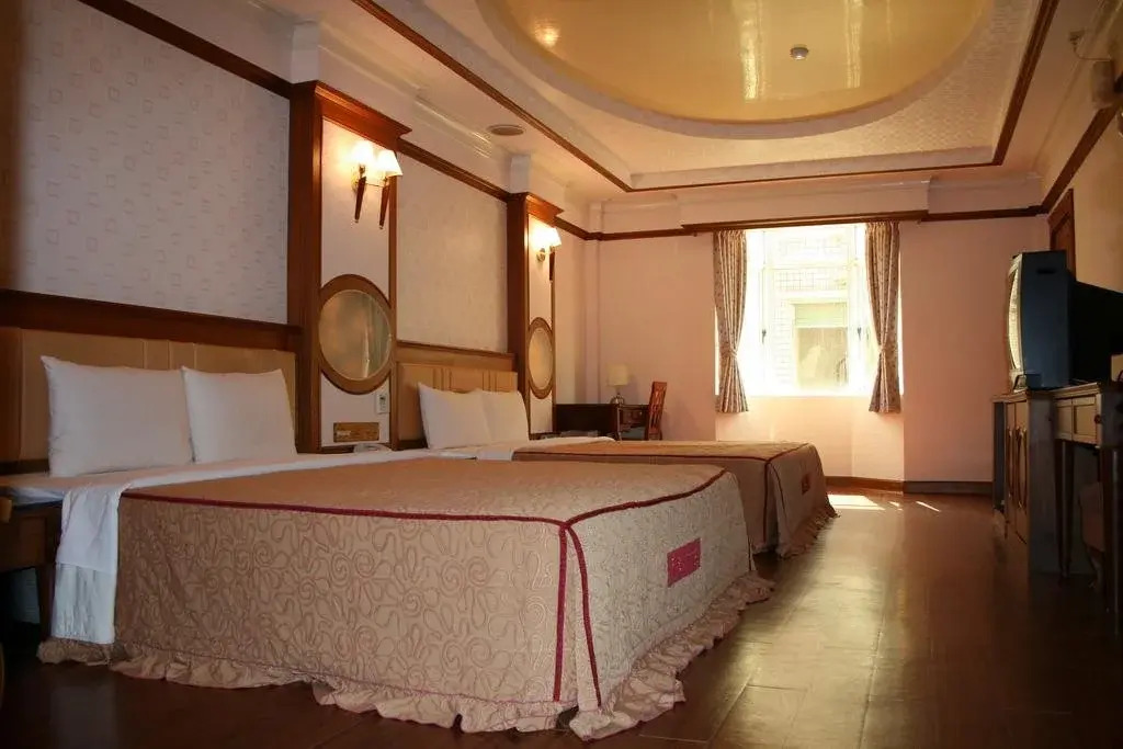 Loveshu Business Motel(長榮興商務汽車旅館（新化館）)