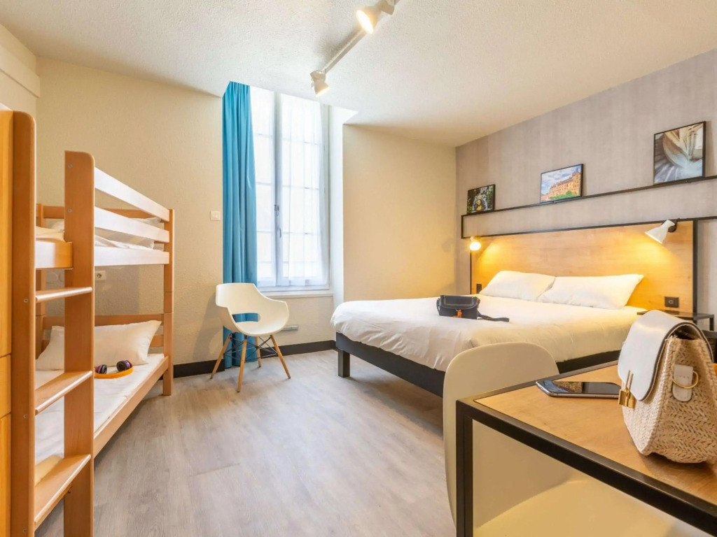ibis Blois Centre Château