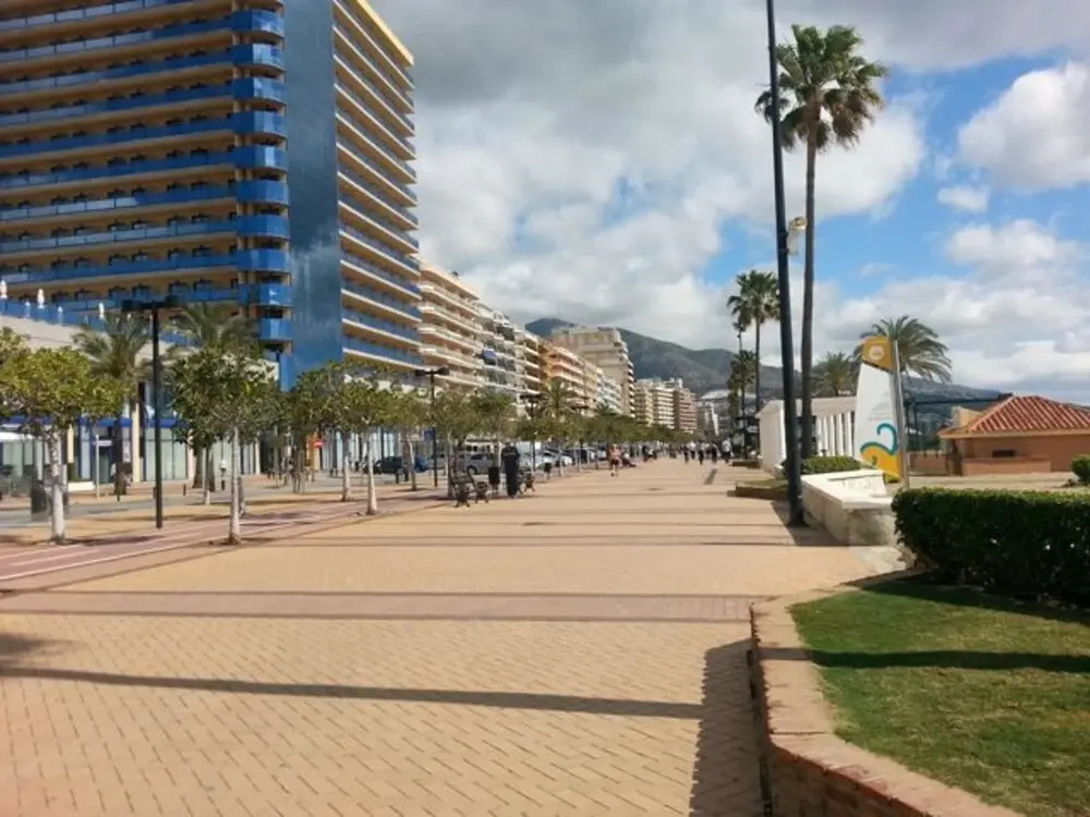 Apartment With 2 Bedrooms in Fuengirola, With Wonderful City View and Balcony