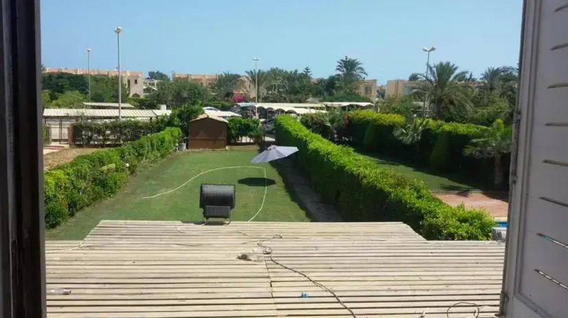 ڤيلا صف اول بحيرة , مارينا , العلمين