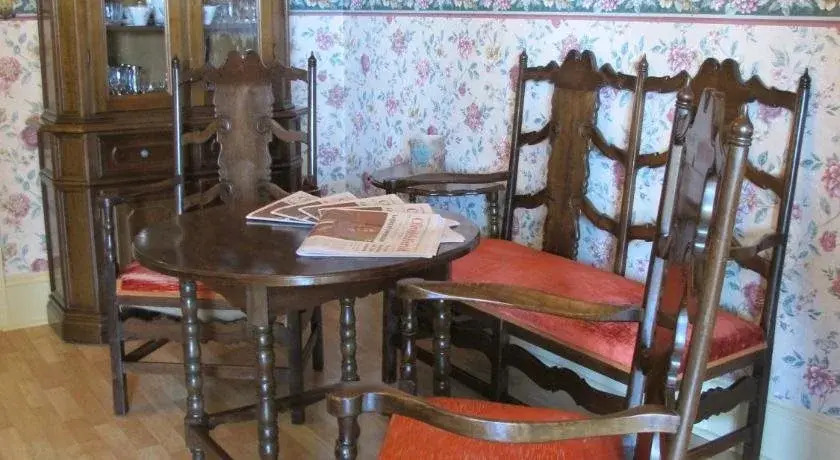 The Maple Inn