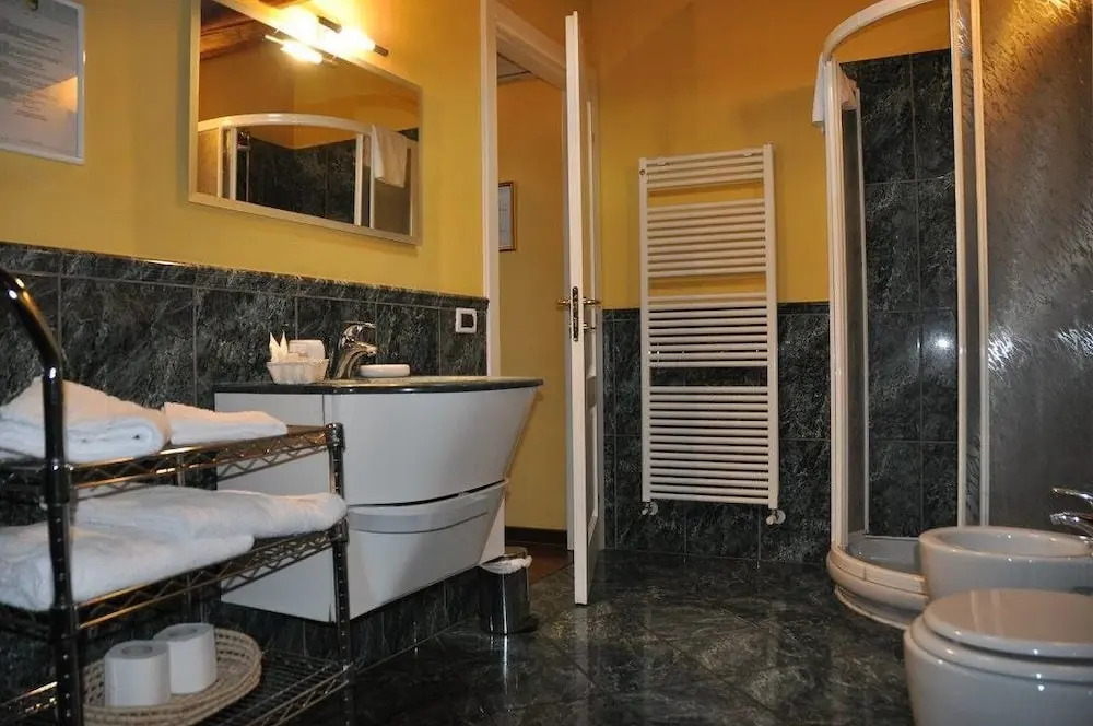 Piazza Nova Guest House