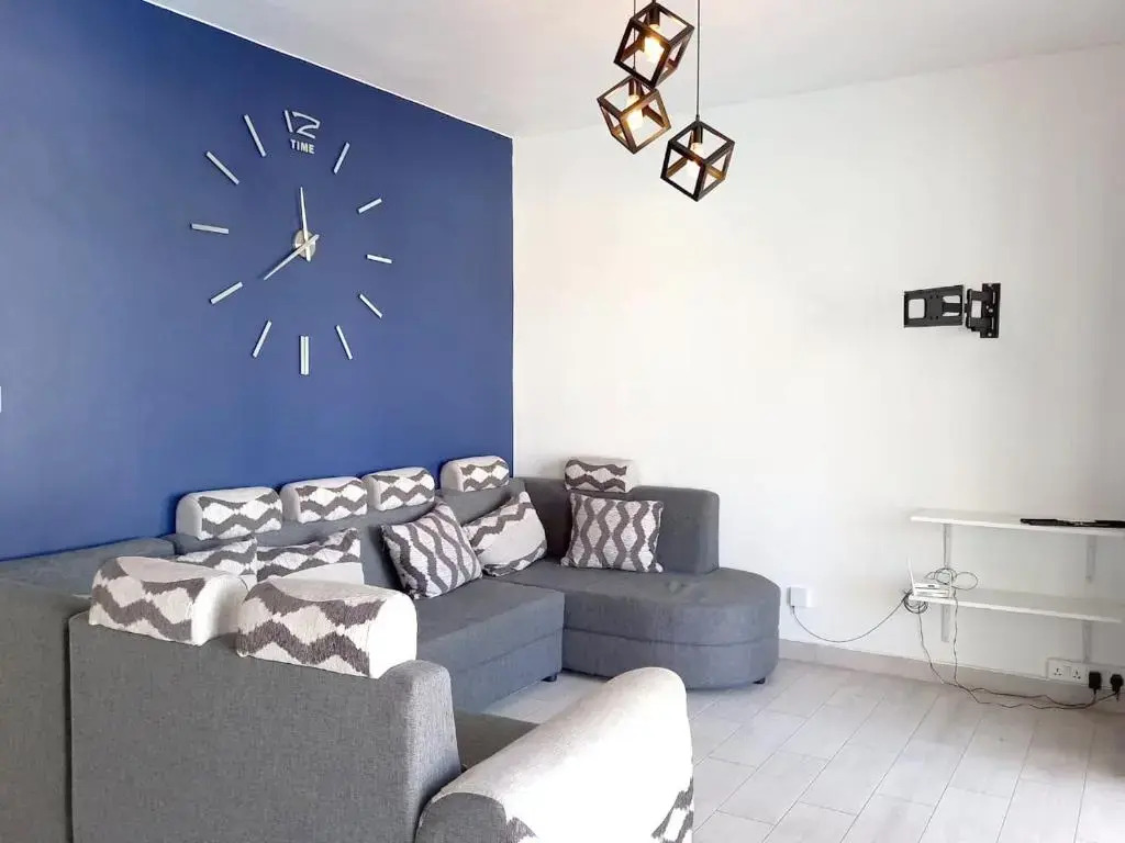 Idyllic Villa in Pereybere with Private Pool