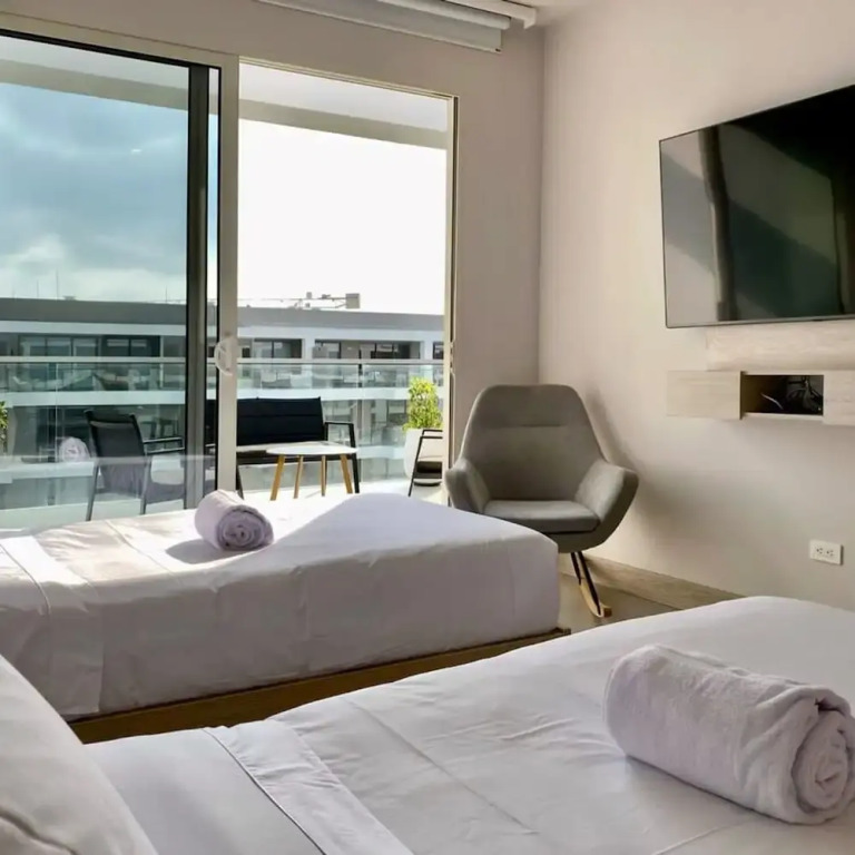 w Cozy 2BR w Balcony n AC in Cartagena