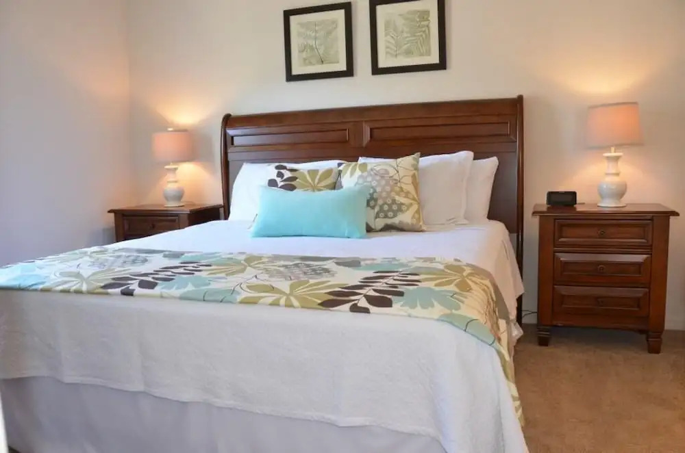 Modern Lucaya 4 Bedrooms 3 Baths Townhome
