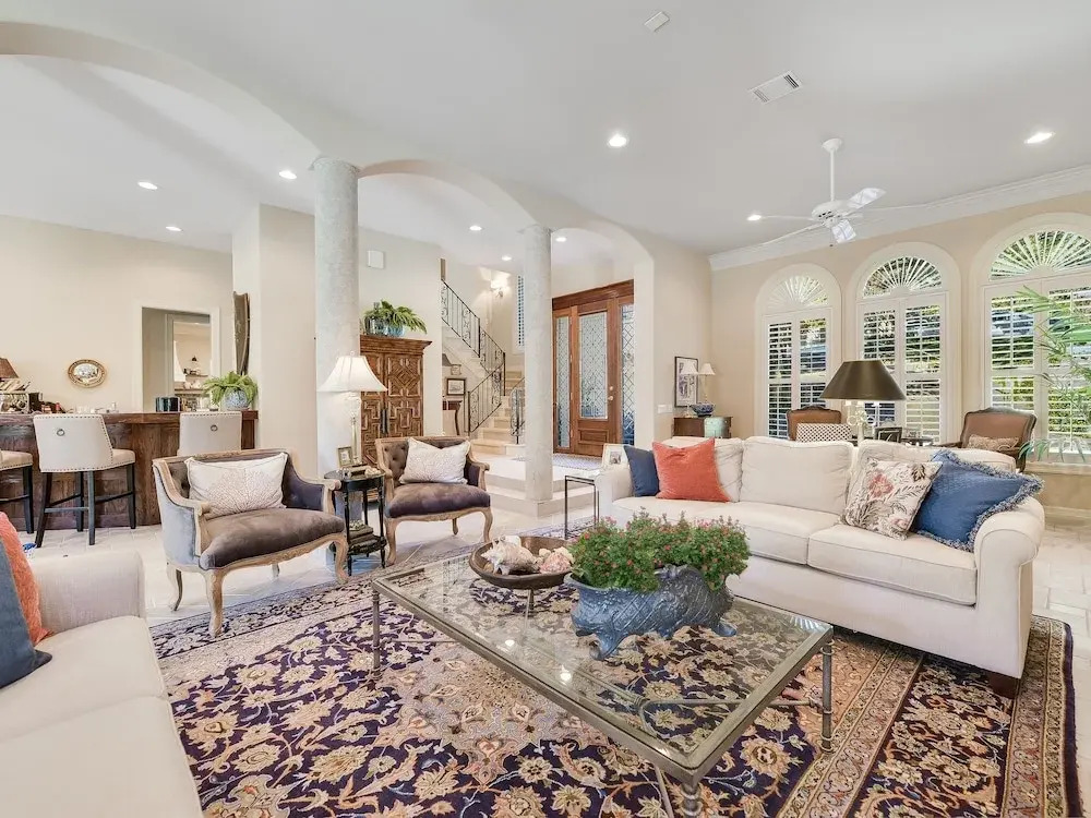 The Arrive Epic Estate On Lake Austin 5 Bedroom Estate
