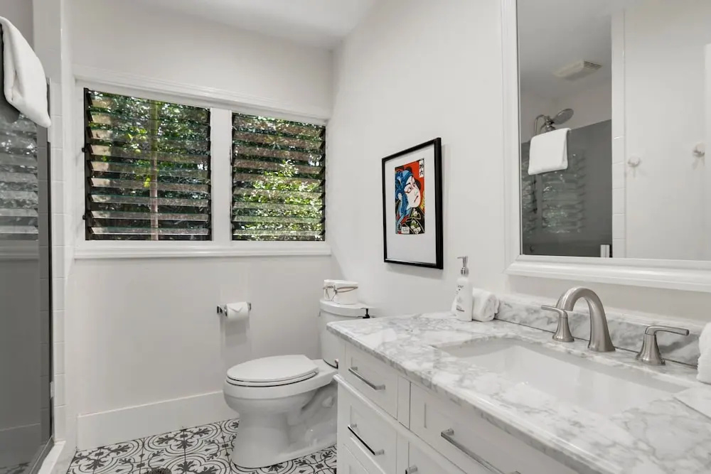 Hale Keoniana 5 Bedroom Home