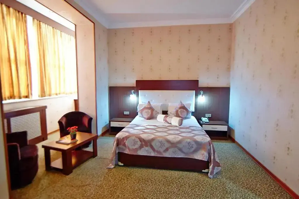 Grand Nakhchivan Hotel
