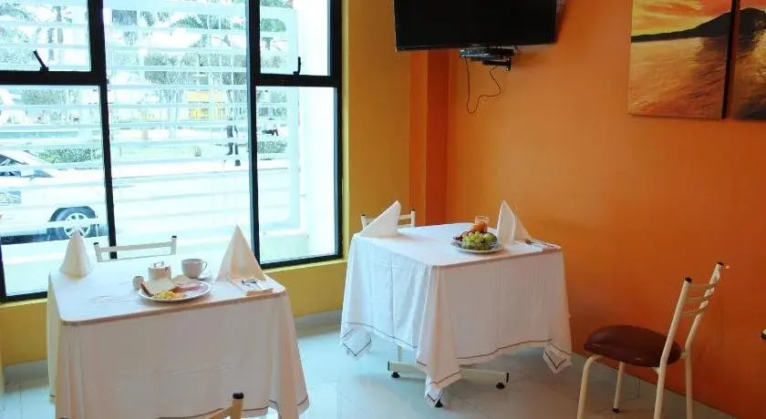 Alejandra Hotel