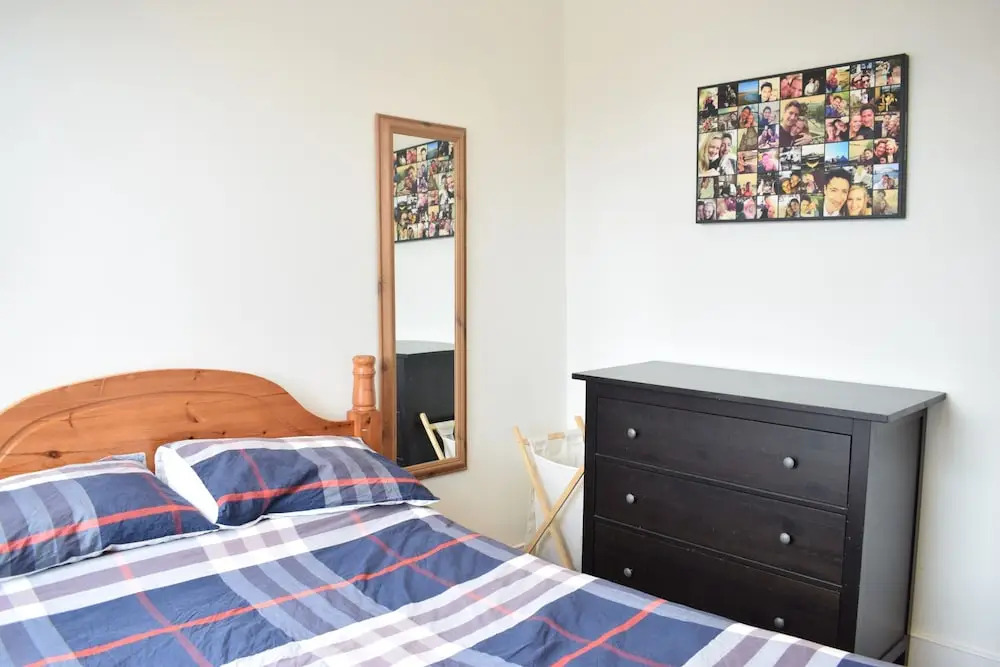 2 Bedroom Flat In Central London