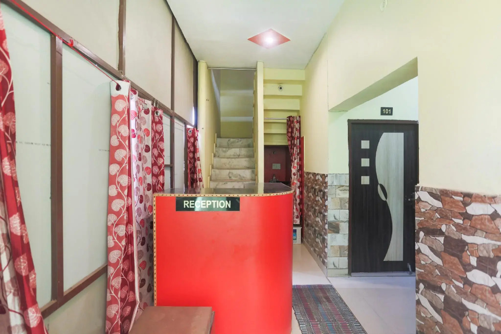OYO Flagship 71188 Hotel Sawan