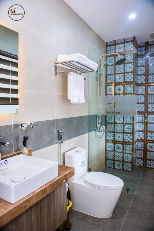 Sơn Hà Hotel