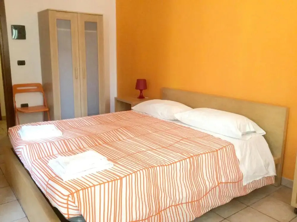 Apartment With 3 Bedrooms in Schiavonea, With Furnished Balcony - 100