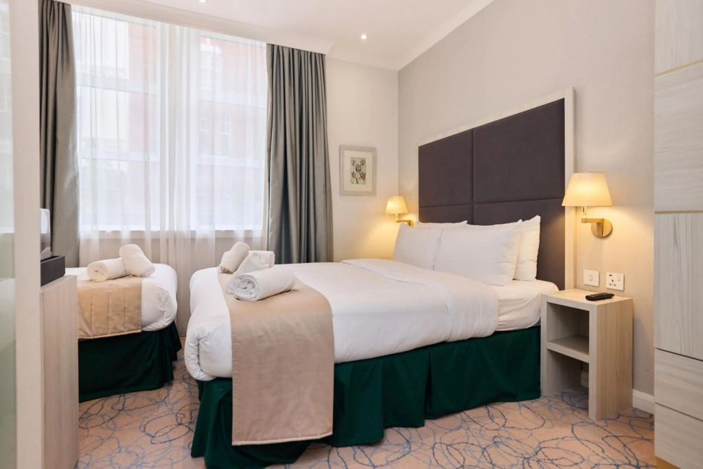 Blandford Hotel