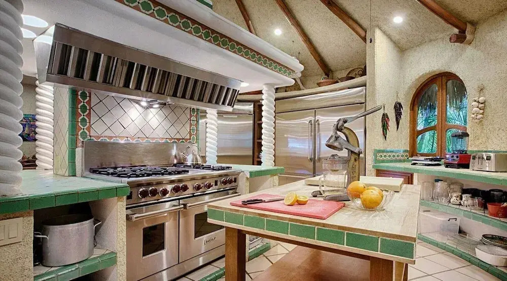 Imagine Renting a Luxury Holiday Mansion on Cabo's Best Surfing Beach, El Tule, San Jose del Cabo Mansion 1016