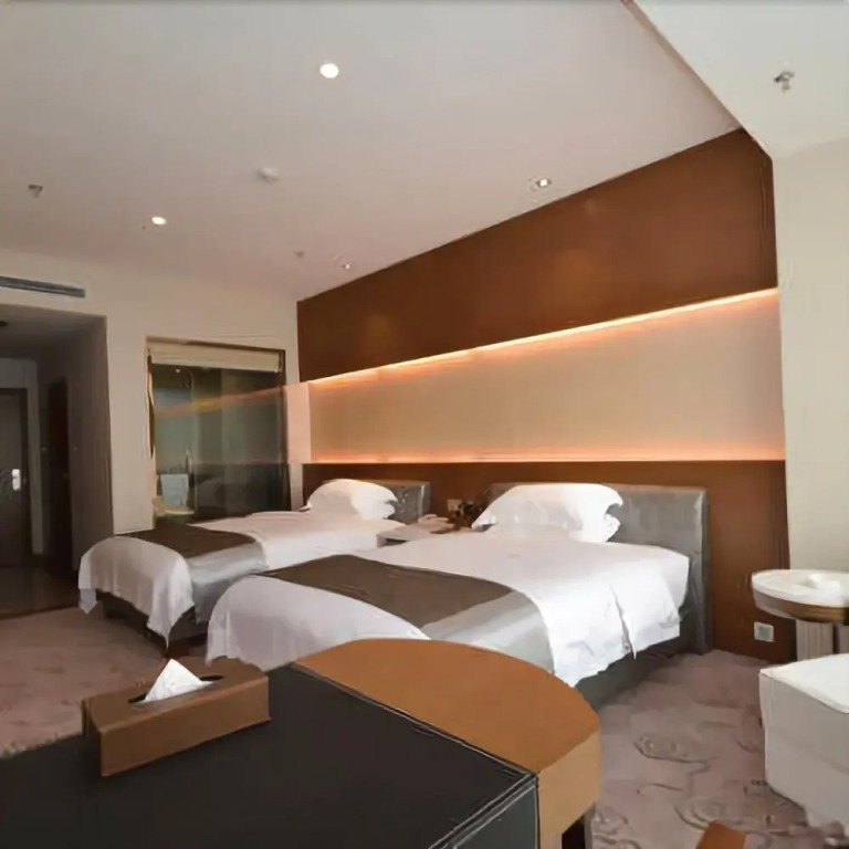 Aimu International Hotel (Zhengzhou East Railway Station Exhibition Center)