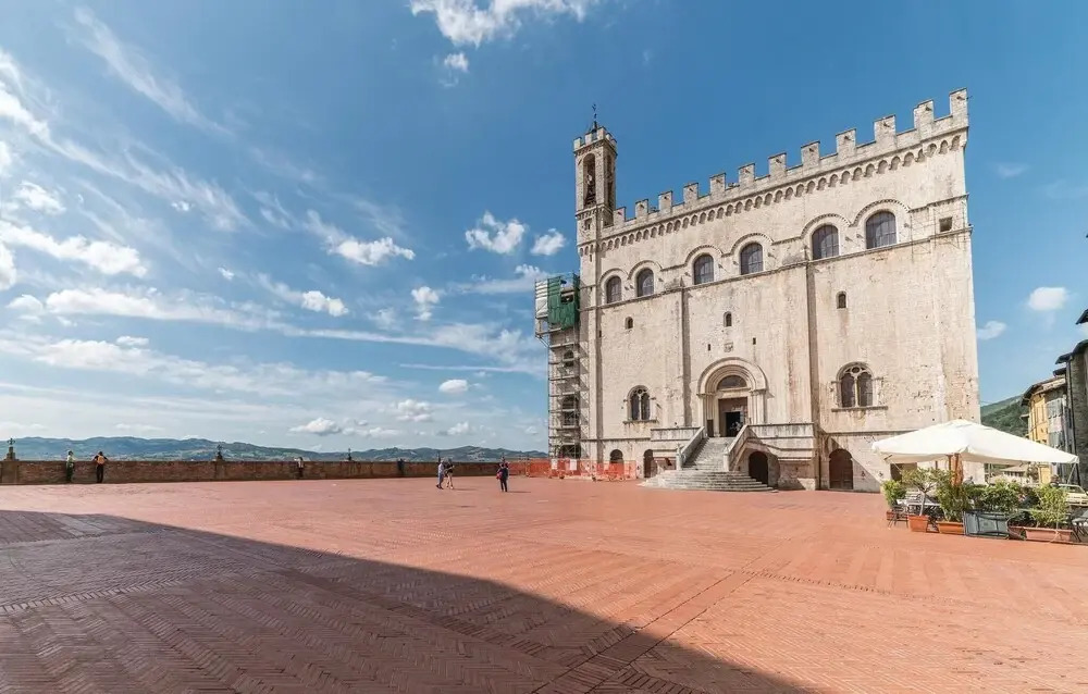 Awesome Home in Gubbio -pg- With 2 Bedrooms and Outdoor Swimming Pool
