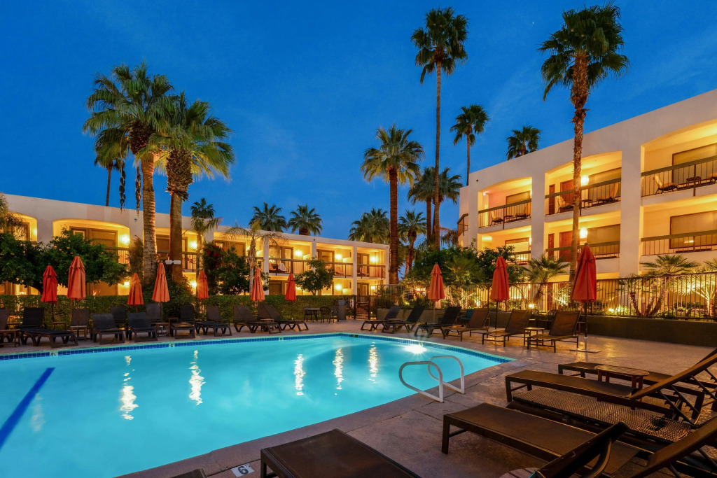Palm Mountain Resort & Spa