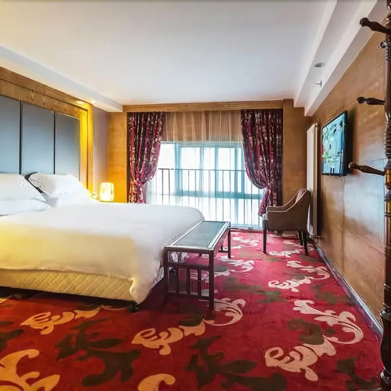 Baihehui Loft Hotel