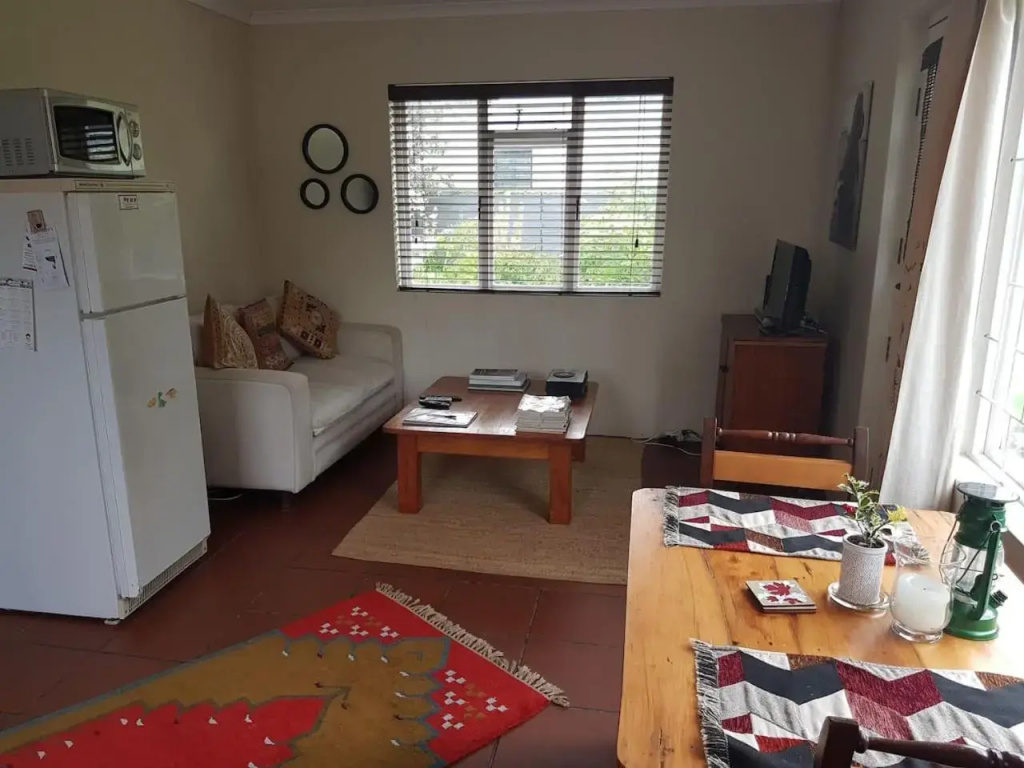 Jasmine Cottage - Cool cottage, hot location
