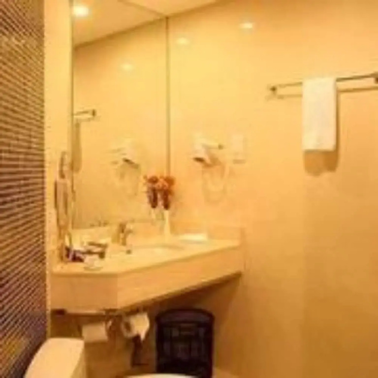 Shenzhen Hotel Company Bathhouse