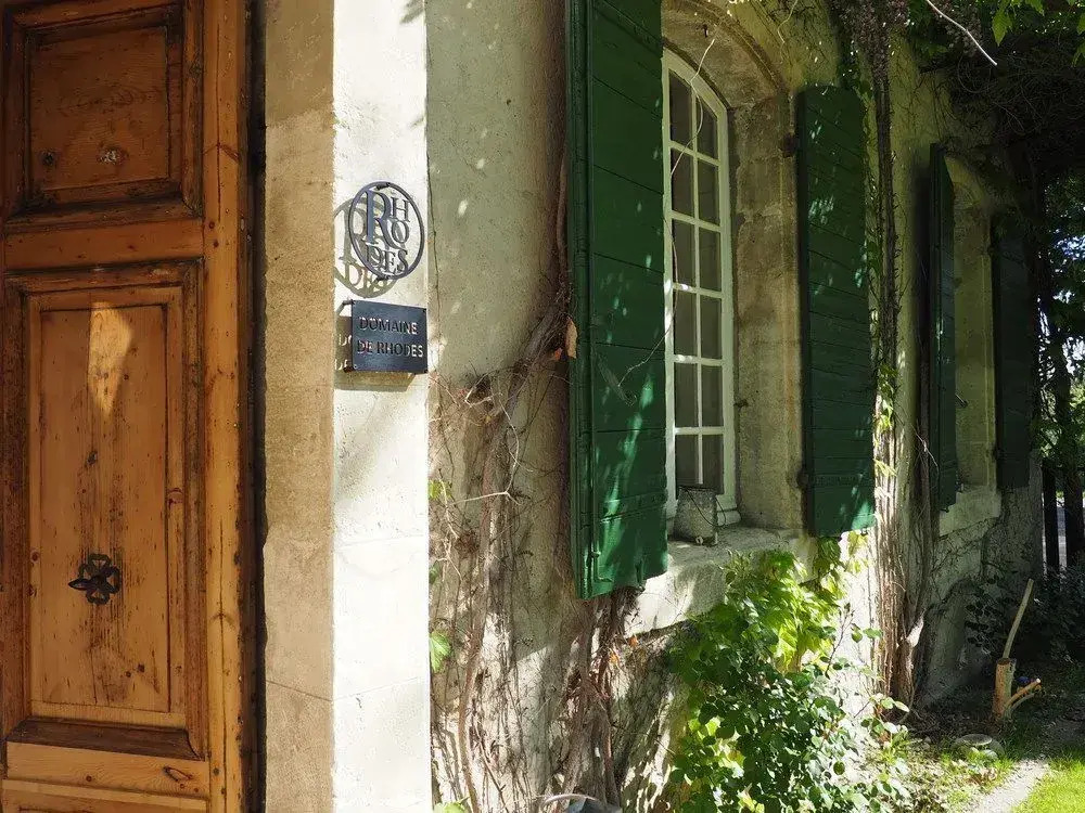 Domaine de Rhodes - 5 Chambres et 7 locations de vacances